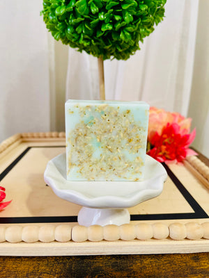 Peppermint + Oats Goat Milk Soap Bar
