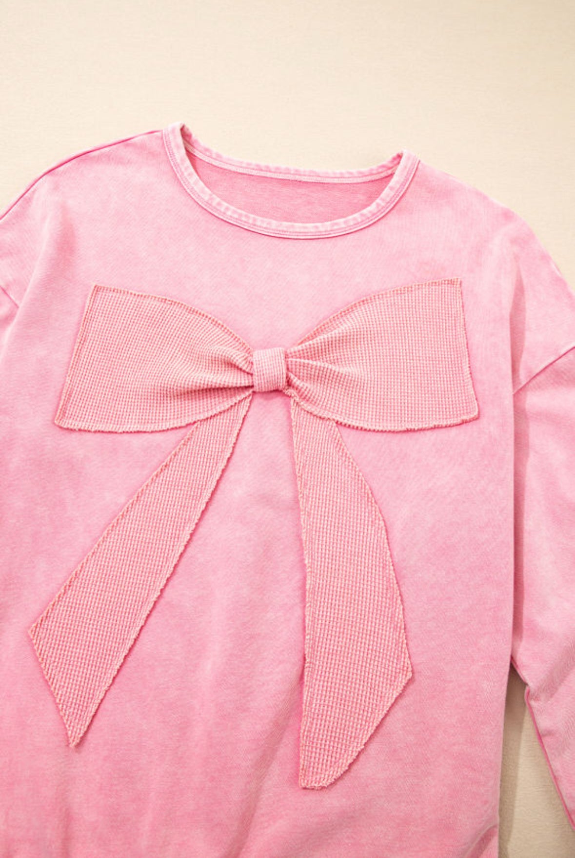 Oversized Bow Acid Washed Pullover