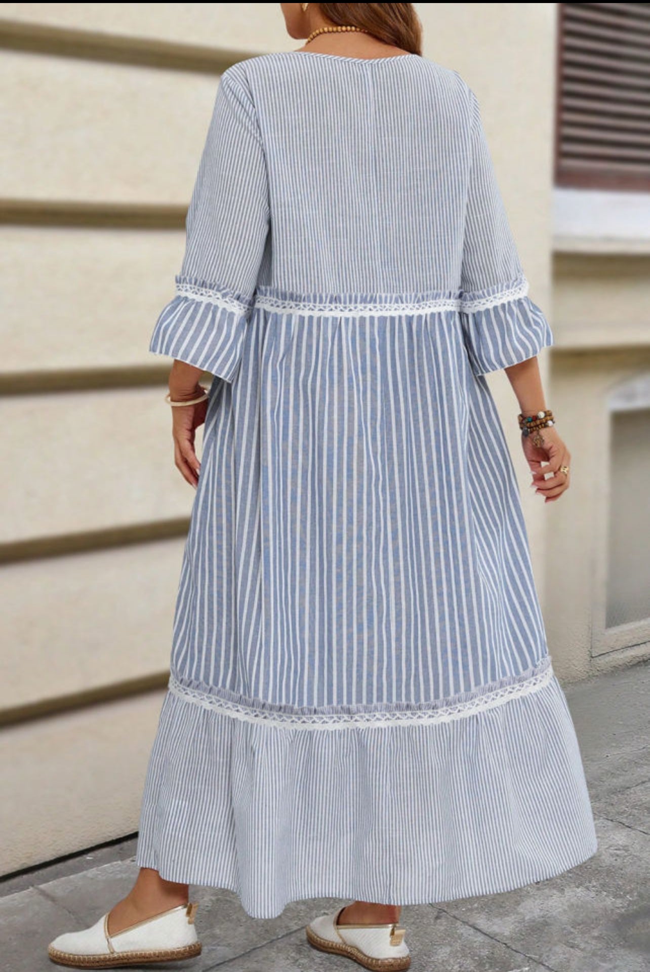 Lace Detail Maxi Dress